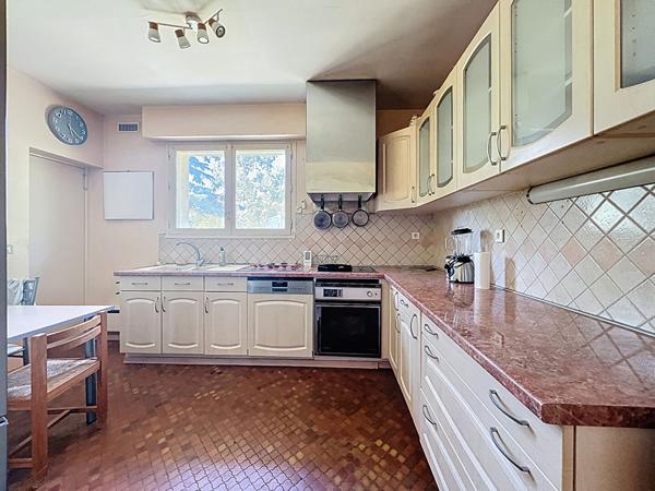 Nouveauté Nestenn Castanet Tolosan - Demeure à vendre sur les hauteurs de Muret - 9 pièces et grand terrain !