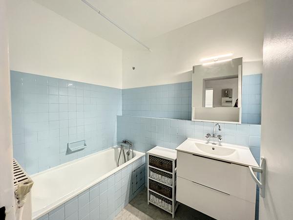 Appartement 2 pièces à vendre avec cave et parking au centre-ville de Ramonville Saint-Agne