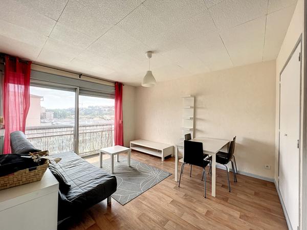 Appartement 2 pièces à vendre avec cave et parking au centre-ville de Ramonville Saint-Agne