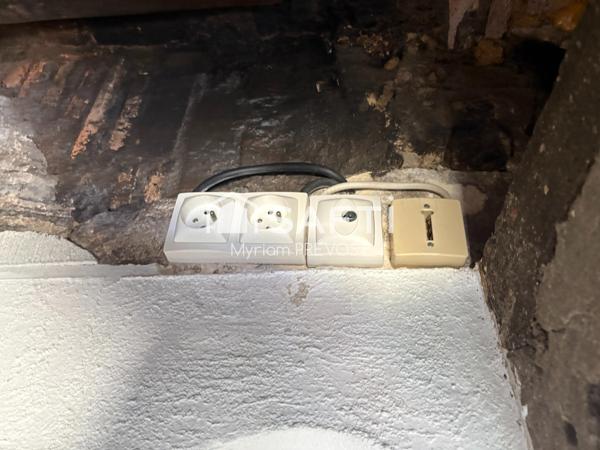 Maison de ville entièrement rénovée sur Issoudun.