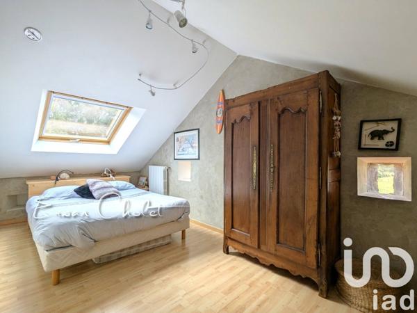 Maison 8 pièces de 190 m² à Saint-Étienne-de-Montluc (44360)