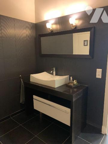 A VENDRE A BAILLEUL dans le Nord (59) : IMMEUBLE A USAGE PROFESSIONNEL, Secteur GARE - COMPLETE...