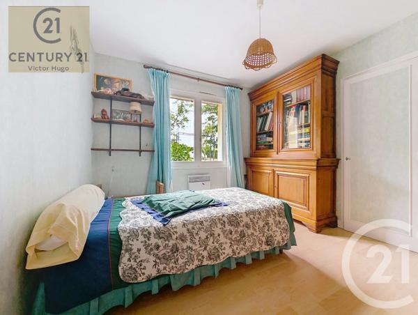 Maison à vendre  6 pièces - 166,42 m 2   VERNEUIL SUR VIENNE  - 87
