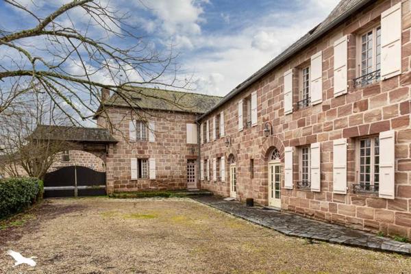 Maison à vendre |  Varetz |  24 pièces | 1 100 m²