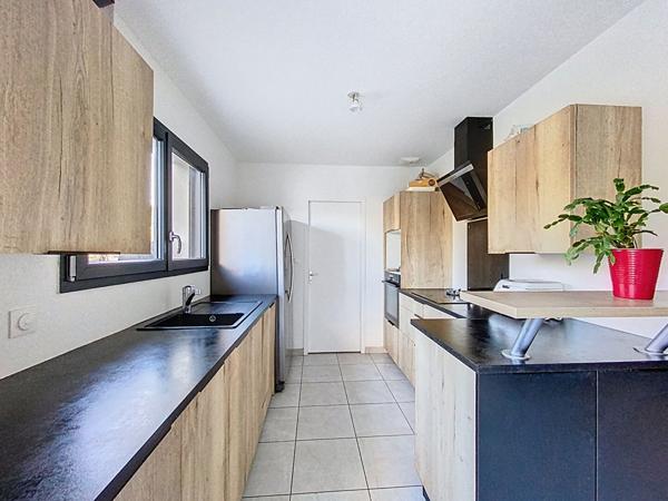 Maison Montreuil Juigne 6 pièce(s) 110 m2