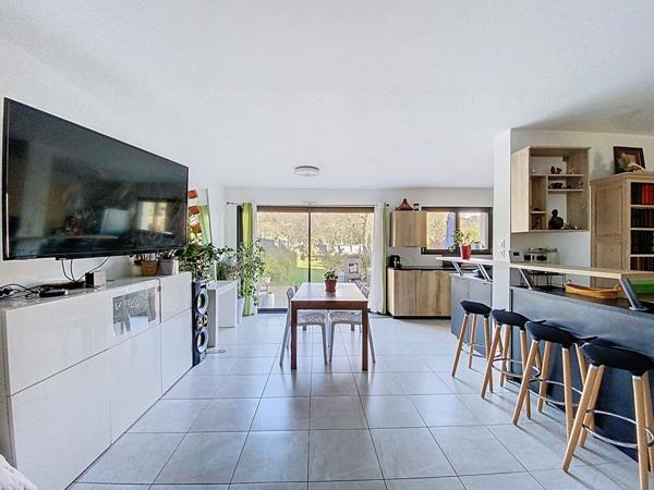 Maison Montreuil Juigne 6 pièce(s) 110 m2