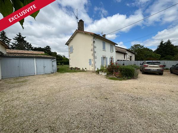 Maison Valence En Poitou