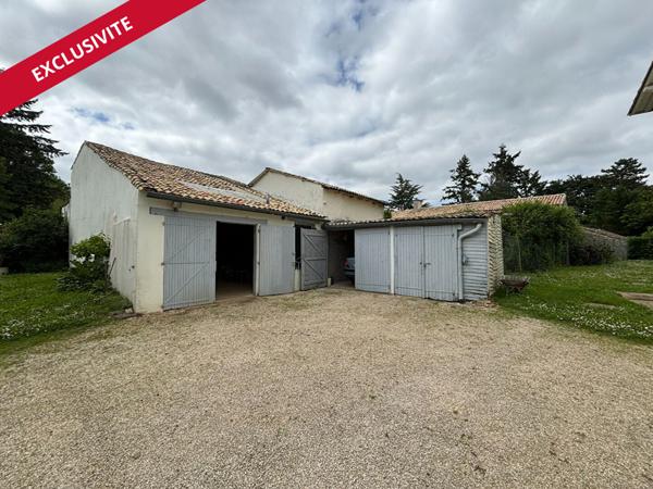 Maison Valence En Poitou