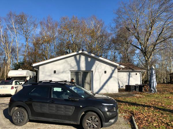 A VENDRE - LACANAU de MIOS - maison en parfaite état d'environ