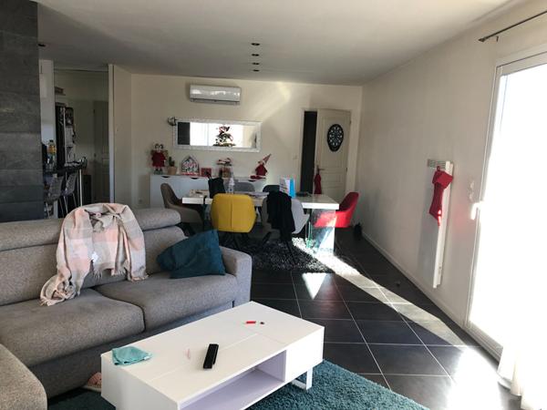 A VENDRE - LACANAU de MIOS - maison en parfaite état d'environ