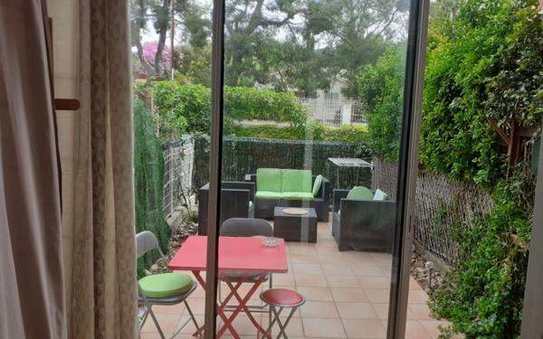 Appartement à vendre    1 pièce • 30 m2 Saint-Mandrier-sur-Mer