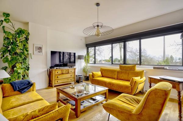 Vente immobilière : Maison à Pessac  5 pièces 125 m² 535 500 €- La conseillère de l'immobilier.