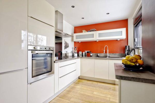 Vente immobilière : Maison à Pessac  5 pièces 125 m² 535 500 €- La conseillère de l'immobilier.