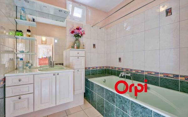 Appartement à vendre    3 pièces • 72,34 m2 La Mulatière