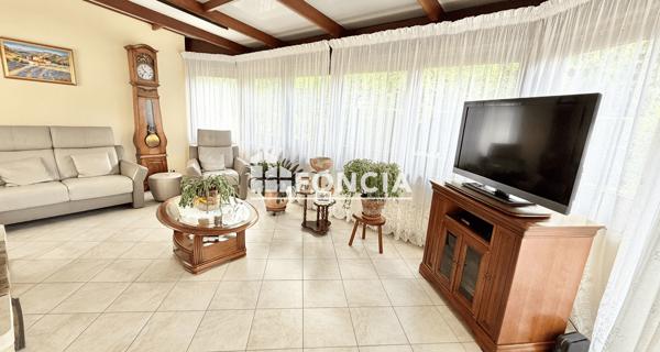 À vendre Maison 5 pièces 100 m² - Plaisir 78370