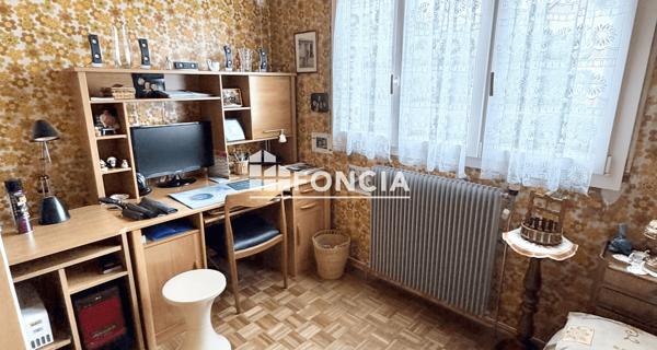 À vendre Maison 5 pièces 100 m² - Plaisir 78370