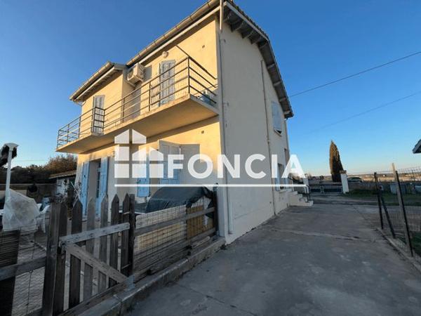 À vendre Immeuble 115.18 m² - Nîmes 30000