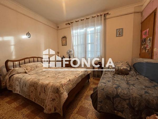 À vendre Immeuble 115.18 m² - Nîmes 30000