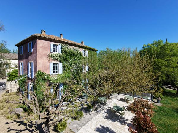 Propriété d'exception à deux pas de L 'Isle sur Sorgue bastide Moulin Dépendances Piscine Calme absolu PROVENCE VENTOUX Le thor