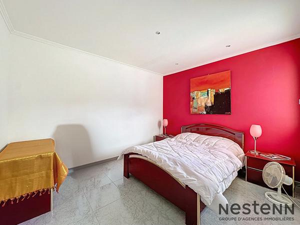 Villa Trets 5 pièce(s) 130 m2 plain pied + T3 60m2 - Magnifique coin piscine