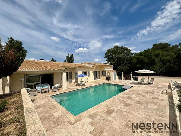 Villa Trets 5 pièce(s) 130 m2 plain pied + T3 60m2 - Magnifique coin piscine
