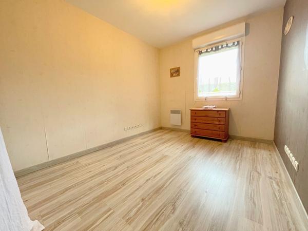 A vendre - Chaumont-En-Vexin Maison de PLAIN-PIED 122 m² avec 4 chambres et jardin clos