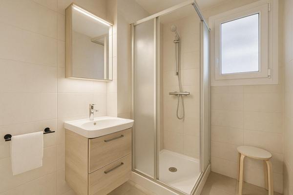 T3 avec garage – Beau potentiel Rive Droite