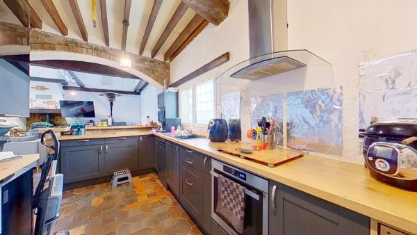 Maison Chaumont En Vexin 10 pièce(s) 270 m2