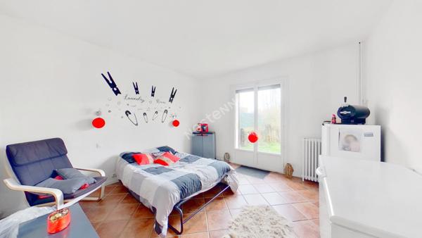 Maison Chaumont En Vexin 10 pièce(s) 270 m2