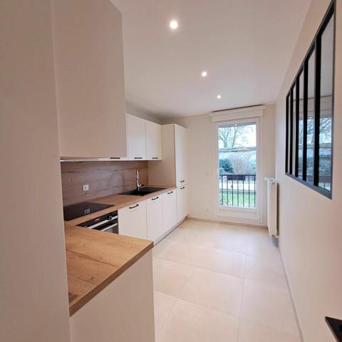 Appartement à louer    3 pièces •  Fontainebleau