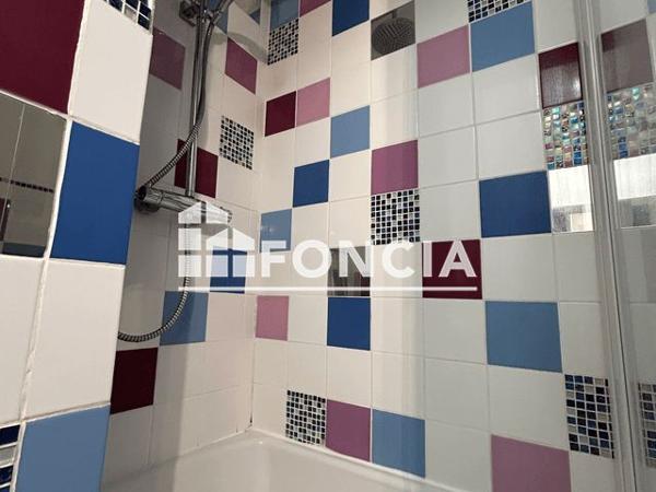 Location Appartement 2 pièces 41.44 m² - 10 RUE DE PONT L'ABBE Quimper 29000