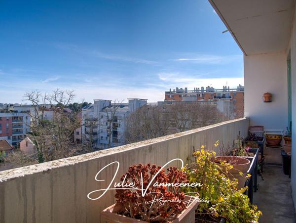 TOULOUSE 31300 / SAINT-CYPRIEN - Appartement T4 de 66,45 m2 - balcon - cave - parking