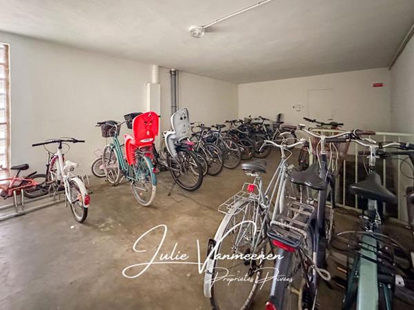 TOULOUSE 31300 / SAINT-CYPRIEN - Appartement T4 de 66,45 m2 - balcon - cave - parking