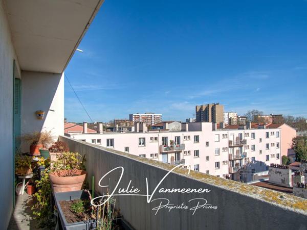 TOULOUSE 31300 / SAINT-CYPRIEN - Appartement T4 de 66,45 m2 - balcon - cave - parking