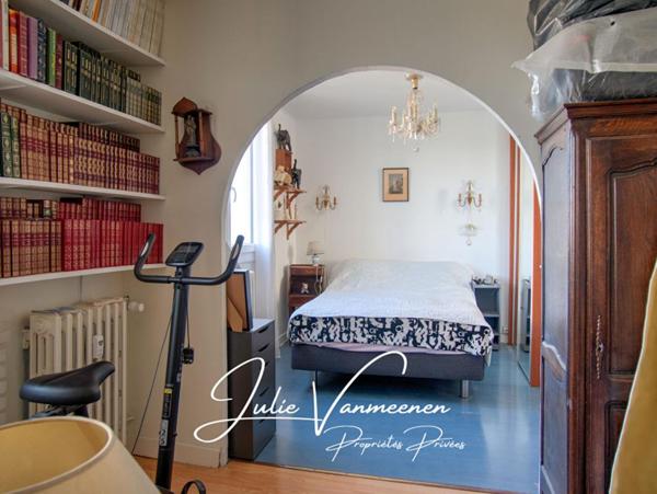 TOULOUSE 31300 / SAINT-CYPRIEN - Appartement T4 de 66,45 m2 - balcon - cave - parking