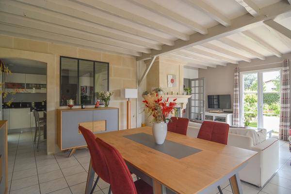 Maison Maison familiale 6 pièces 152 m² - Coup de coeur - Quartier recherché du Haillan ! 152 m²