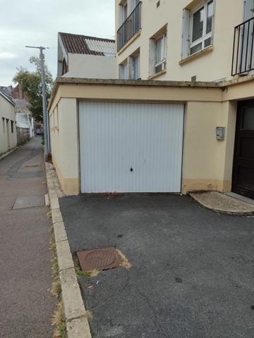 Garage proche centre Coty