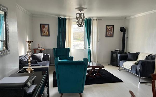 Maison à vendre    6 pièces •  Buxerolles