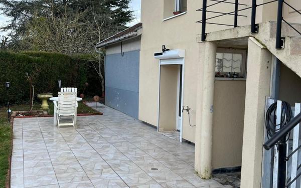 Maison à vendre    6 pièces •  Buxerolles