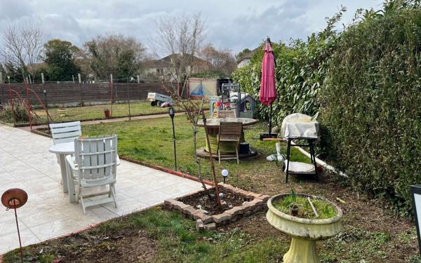 Maison à vendre    6 pièces •  Buxerolles