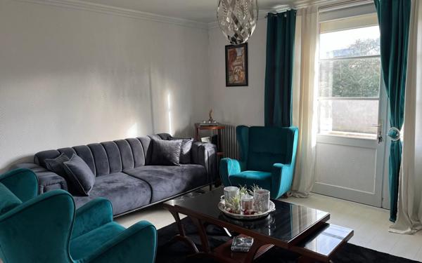 Maison à vendre    6 pièces •  Buxerolles