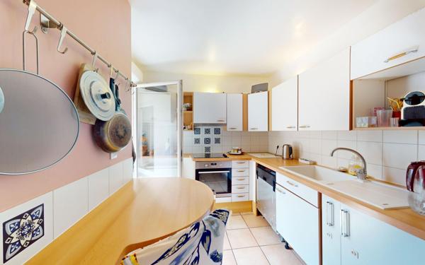 Appartement à vendre    3 pièces • 72,04 m2 Montrouge