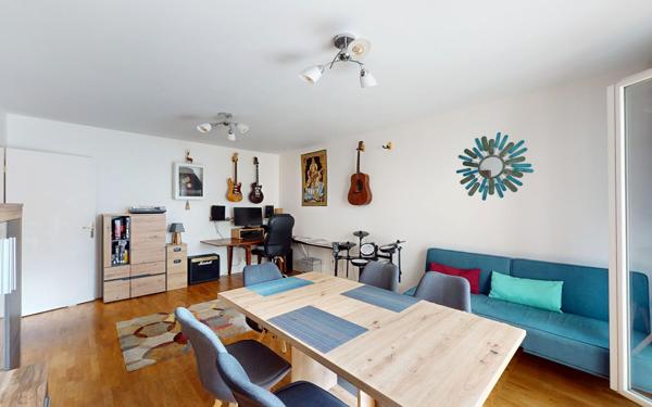 Appartement à vendre    3 pièces • 72,04 m2 Montrouge