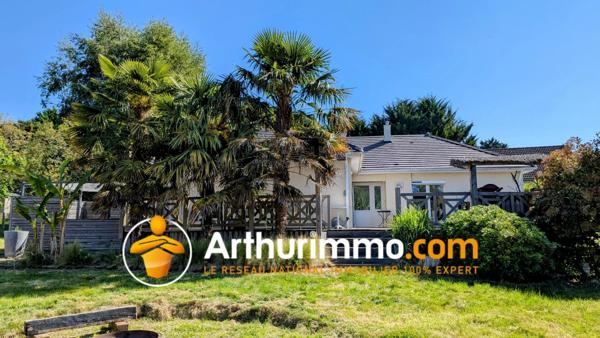 Vente                                                      Maison de village
                        
                     5 pièces                      115 m2                     à Aubigny-sur-Nère