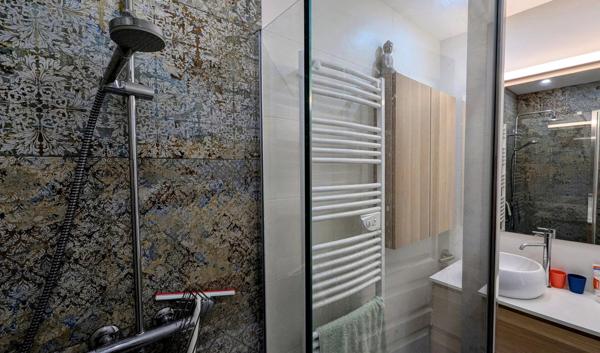 Vente                                                      Maison de village
                        
                     5 pièces                      115 m2                     à Aubigny-sur-Nère
