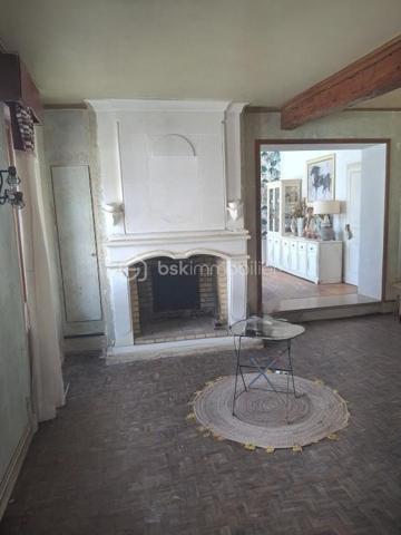 Maison de village de 260 m²