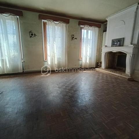 Maison de village de 260 m²