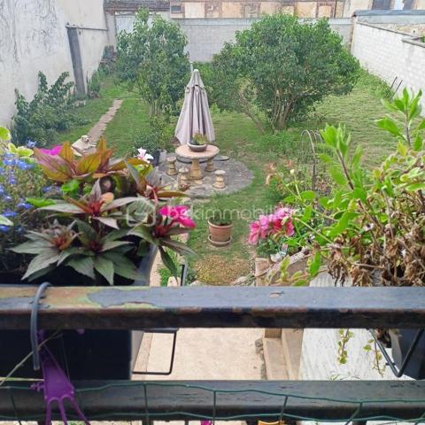 Maison de village de 260 m²