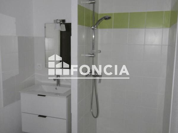 Location Studio 32.8 m² - 44 - 46 RUE DE BEAUCAIRE Nimes 30000