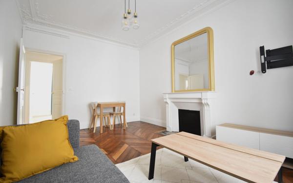 Appartement à louer    3 pièces • 53,30 m2 Paris 17